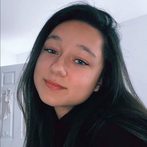 Meet your Posher, Marisa